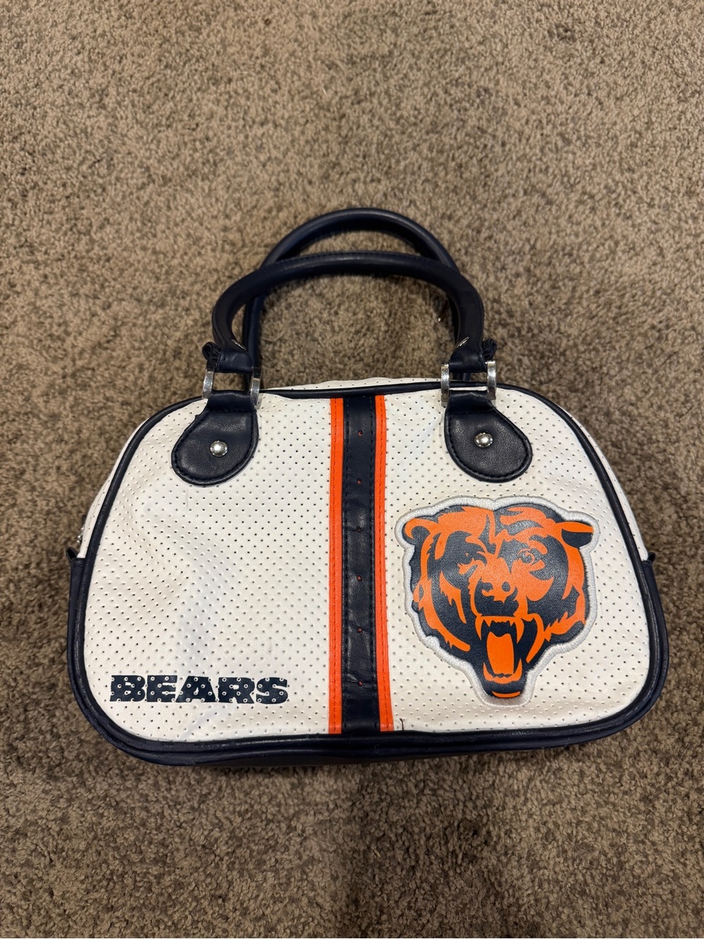 VINTAGE— Chicago Bears White and Navy Logo Dome Satchel— Faux Leather— NFL BRAND